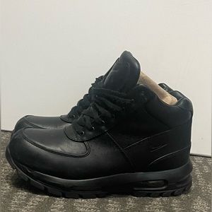Pre-Owned Nike Men's Air Max Goadome Waterproof Boots Black Size 9